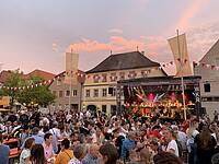 Blick auf das Weinfest in Iphofen 2024.