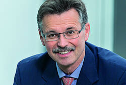 Porträtfoto von VEDES-Vorstand Thomas Märtz.