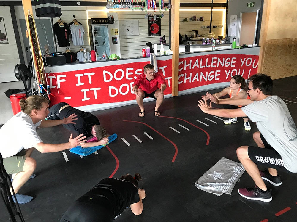 Trainingseinheit in der Workout-Box Weilheim eG.
